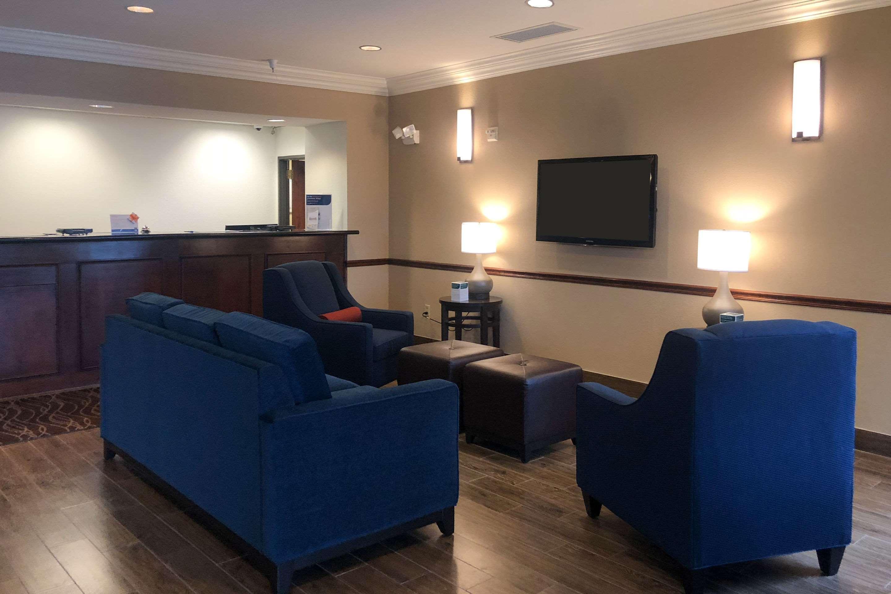 Inn Comfort Brownwood 3*