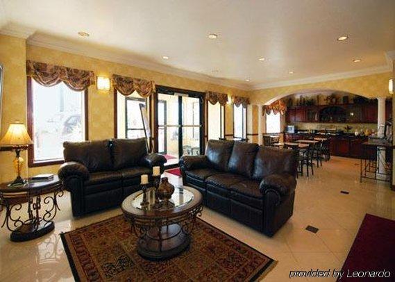Inn Comfort Brownwood 3*