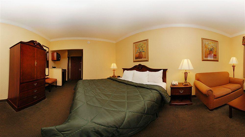 Comfort Brownwood
