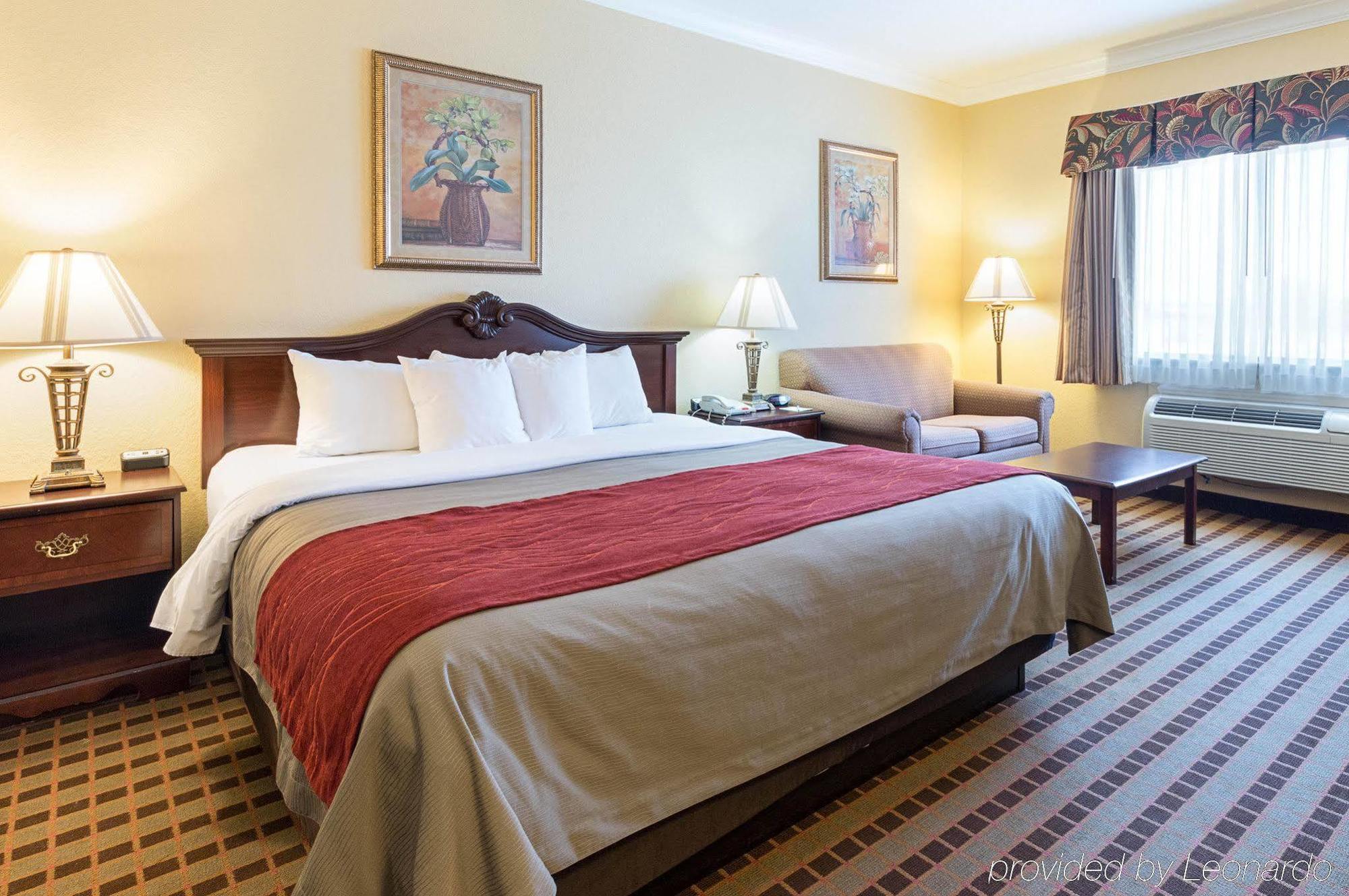 Comfort Brownwood