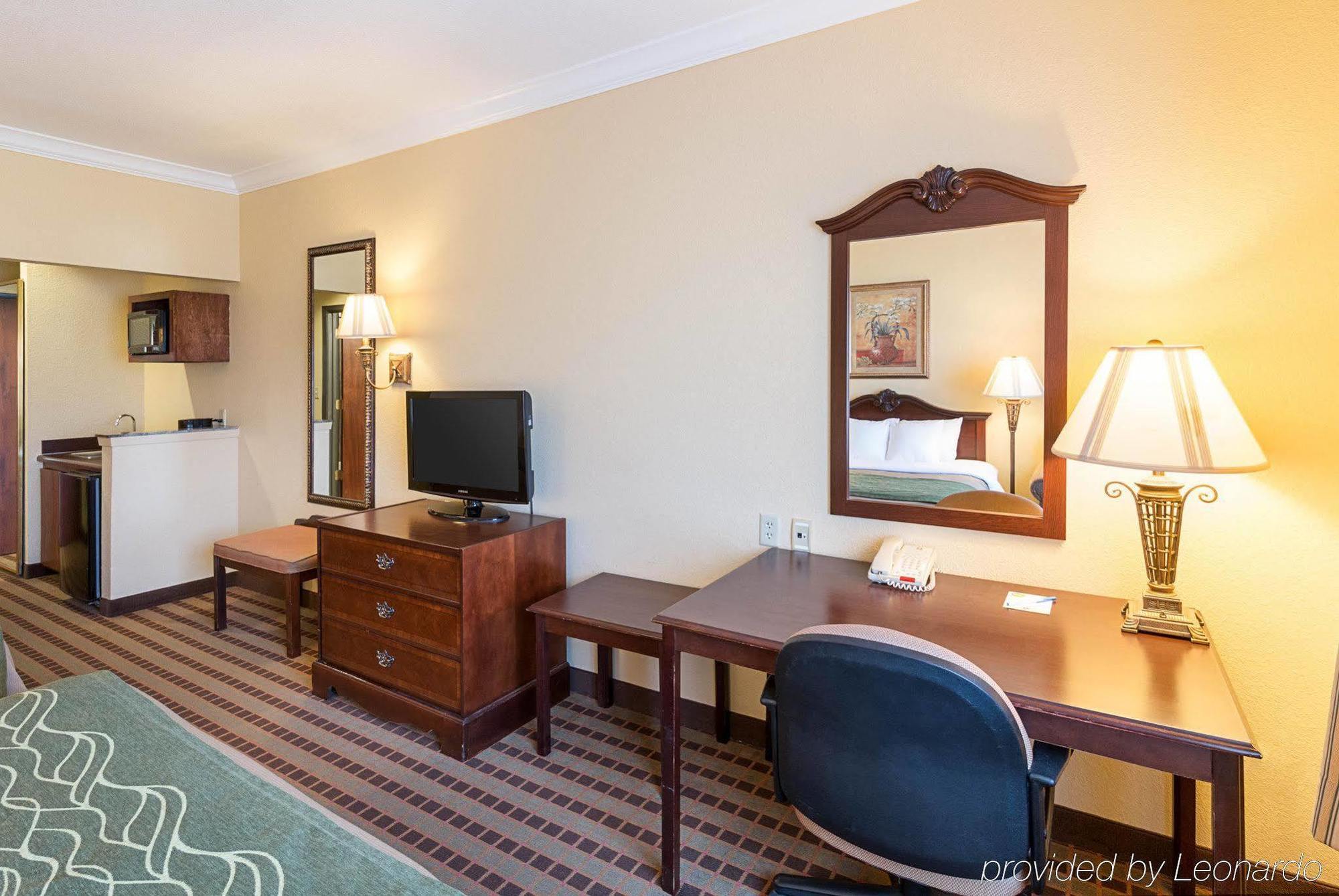 Inn Comfort Brownwood 3*