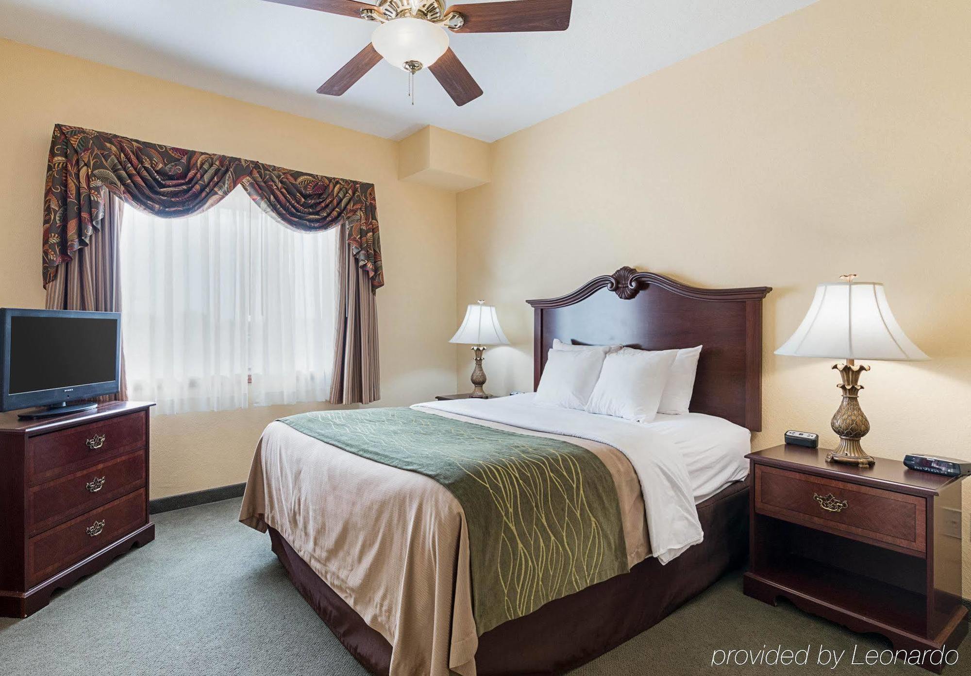 Comfort Brownwood Inn