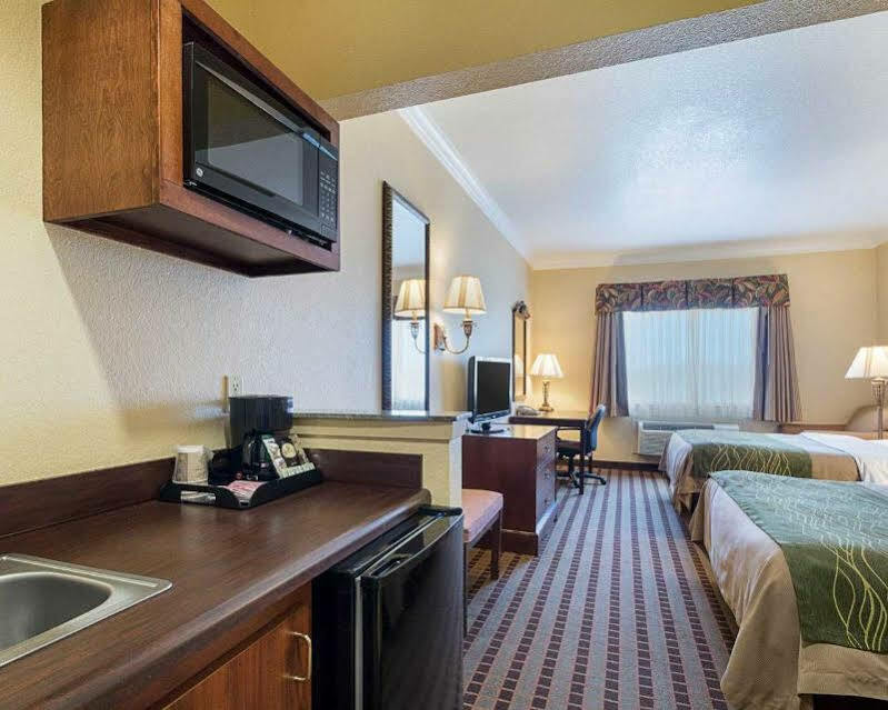 Comfort Brownwood Early